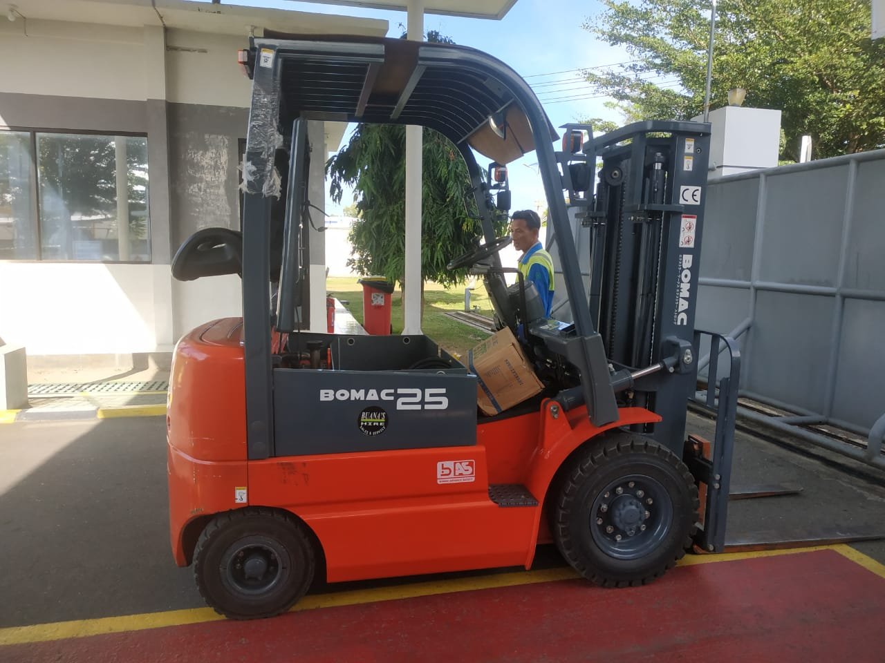 Forklift 2,5 Ton Electric